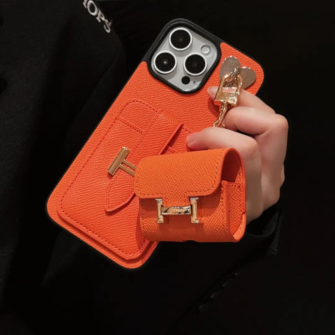 H iPhone Case +AirPods Case